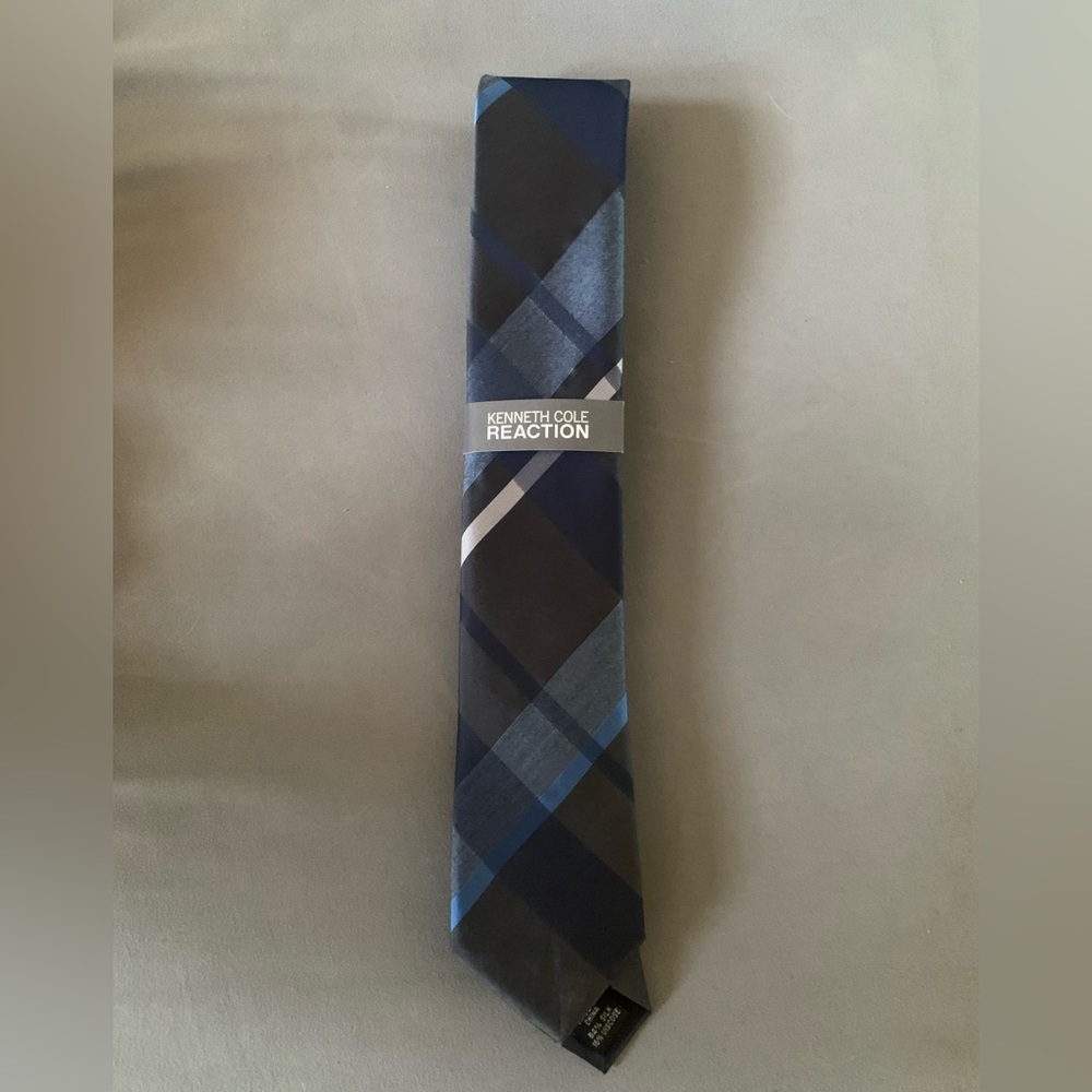 Kenneth Cole Reaction Tie